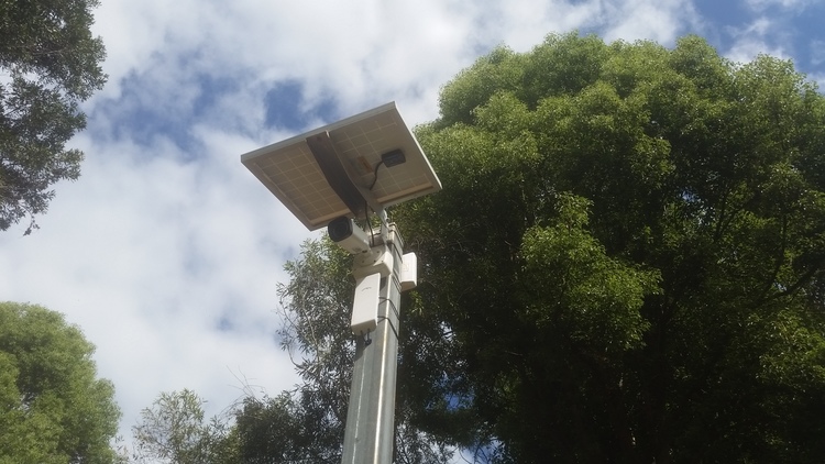 Solar Powered Coomera Security Cameras Installation
           Wireless Station